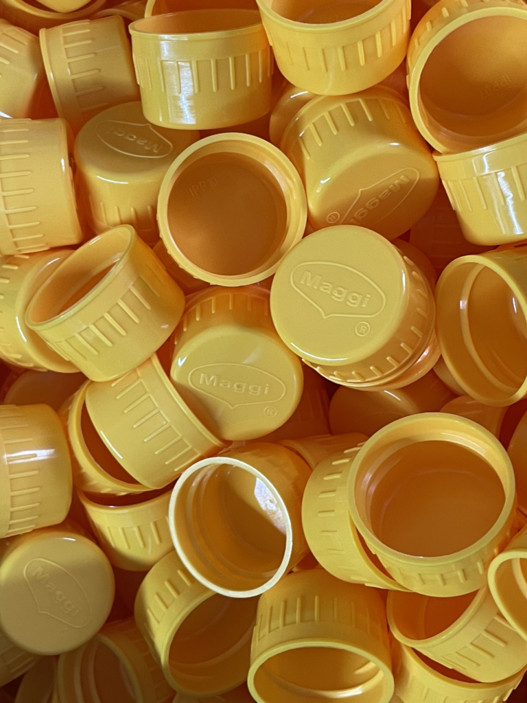 7-Maggi-sauce-bottle-caps
